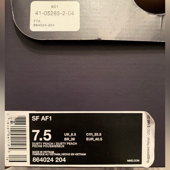 Nike Boots - Picture 9 of 10